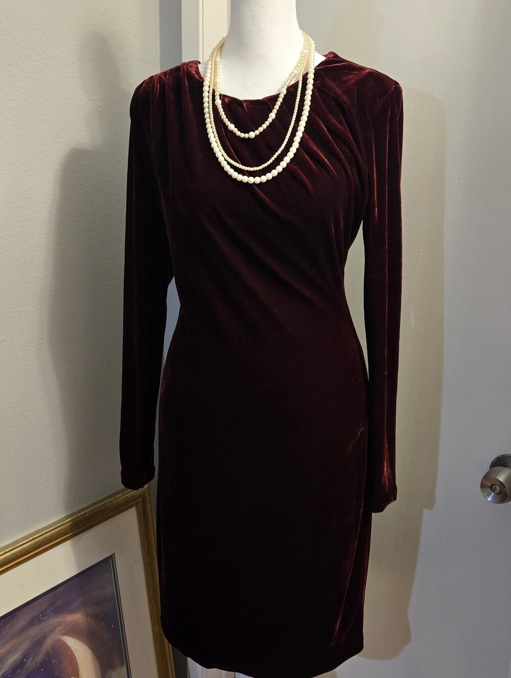 Tahari Classic Dep Burgundy Velvet Long-Sleeve Sheer Dress Size 4